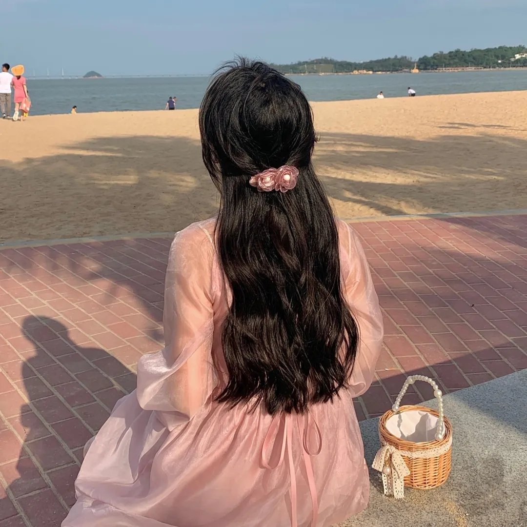 小美人鱼2023
